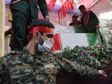 Funerales de v&iacute;ctimas tras las protestas en Ir&aacute;n