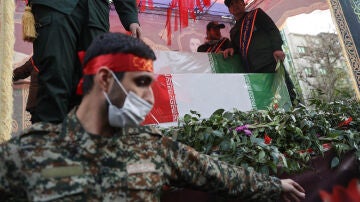 Funerales de v&iacute;ctimas tras las protestas en Ir&aacute;n
