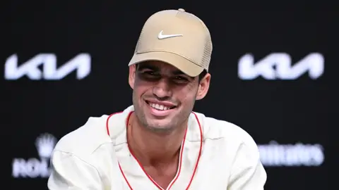 Carlos Alcaraz, en rueda de prensa en Melbourne Carlos Alcaraz, en rueda de prensa en Melbourne