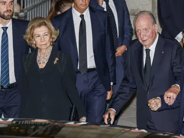 La reina Sofía y el rey Juan Carlos, en 2024 La reina Sofía y el rey Juan Carlos, en 2024
