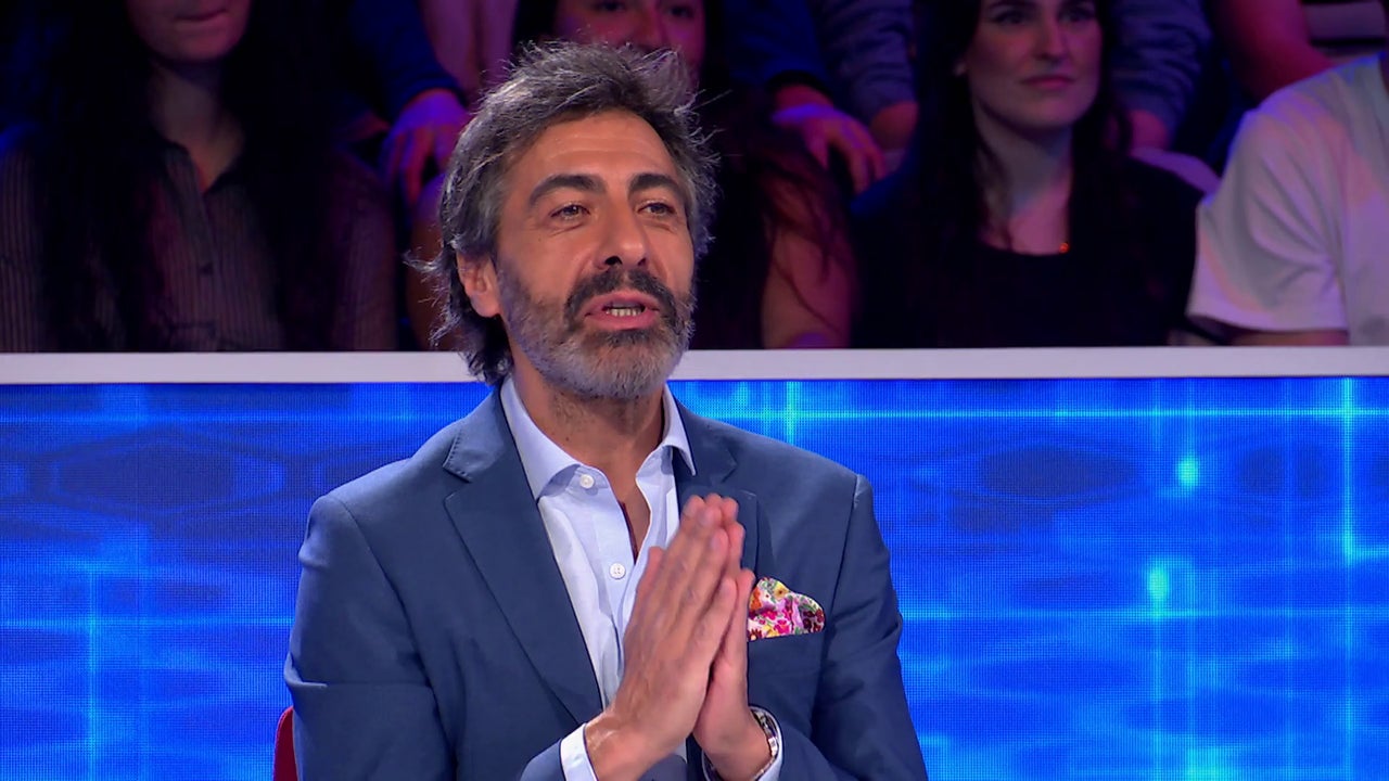 Juan del Val implacable con Nuria Roca: “Aquí no puedes venir a que se te vea la carta que se te cae” Juan del Val implacable con Nuria Roca: “Aquí no puedes venir a que se te vea la carta que se te cae”