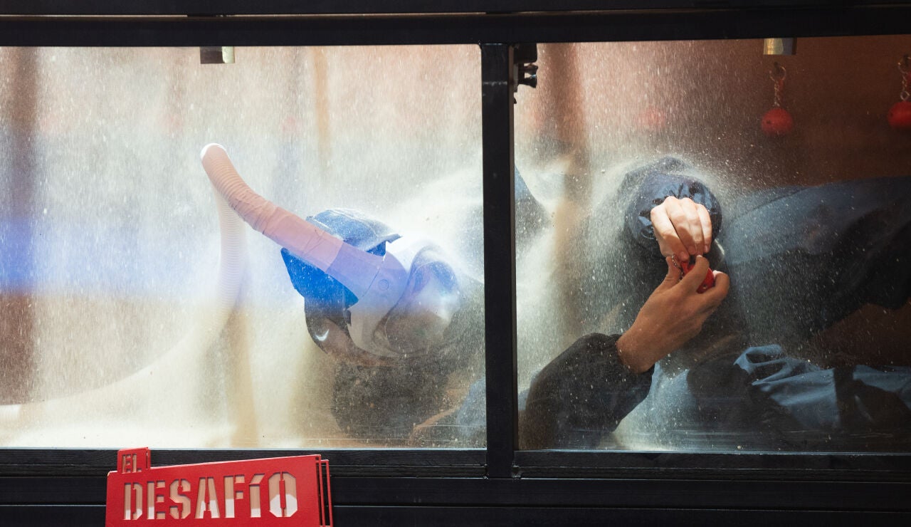 &ldquo;No puedo respirar&rdquo;: el agobio de Daniel Illescas enterrado en arena 