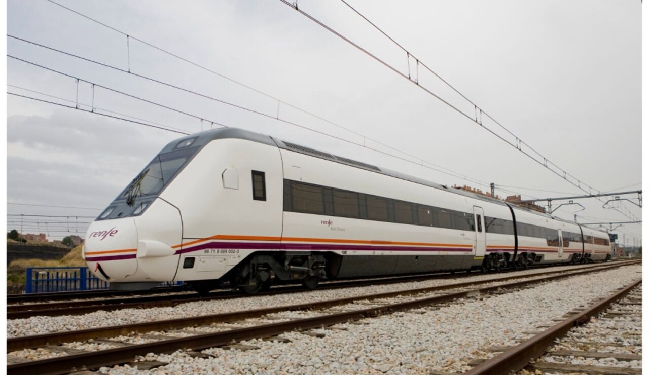  Interrumpidos los trenes entre Sevilla y Arahal y retrasos en Media Distancia y l&iacute;nea C1 de Cercan&iacute;as