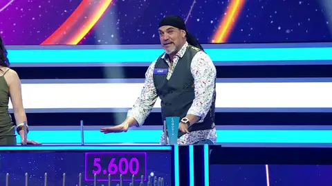 Lolo, concursante de La ruleta de la suerte noche Lolo, concursante de La ruleta de la suerte noche