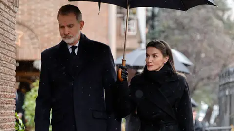 Los reyes Felipe y Letizia en el entierro de Irene de Grecia Los reyes Felipe y Letizia en el entierro de Irene de Grecia