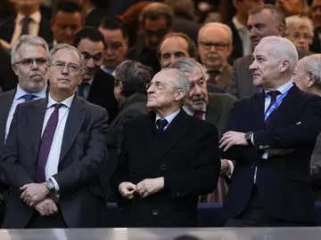 Florentino Pérez durante el Real Madrid-Levante de LaLiga Florentino Pérez durante el Real Madrid-Levante de LaLiga
