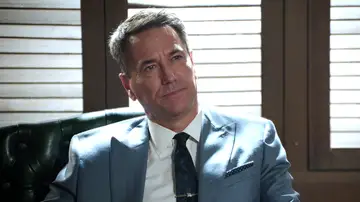 ¡Tensión en el despacho! Pablo y Gabriel discuten sobre sobre el futuro de la fábrica ¡Tensión en el despacho! Pablo y Gabriel discuten sobre sobre el futuro de la fábrica