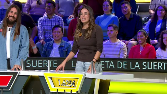 Emoción en el plató de La ruleta por los 1.625 euros de esta concursante: “Mi padre estará llorando, solo pienso en él” Emoción en el plató de La ruleta por los 1.625 euros de esta concursante: “Mi padre estará llorando, solo pienso en él”