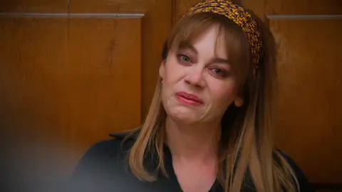 Bahar da por perdido a su hijo tras su última humillación: “Le abro la puerta a un desconocido” Bahar da por perdido a su hijo tras su última humillación: “Le abro la puerta a un desconocido”