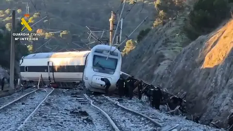 Accidente de tren en Adamuz Accidente de tren en Adamuz