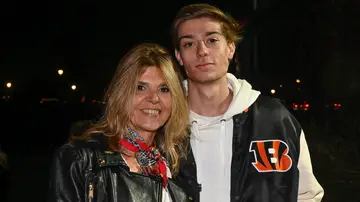 Arantxa de Benito y su hijo Aitor Gutiérrez Arantxa de Benito y su hijo Aitor Gutiérrez