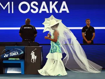 Naomi Osaka, antes de su debut en el Open de Australia ante Antonia Ruzi Naomi Osaka, antes de su debut en el Open de Australia ante Antonia Ruzi