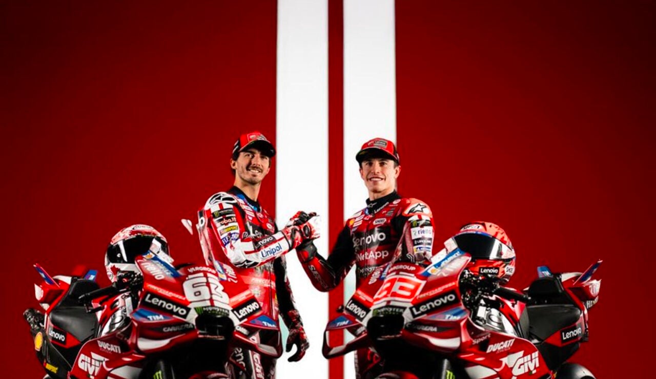 Bagnaia y M&aacute;rquez presentan la nueva Ducati