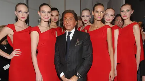 Valentino presentando su última colección Valentino presentando su última colección