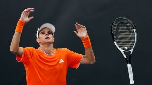 Rafa J&oacute;dar celebra su victoria ante Rei Sakamoto en el Open de Australia