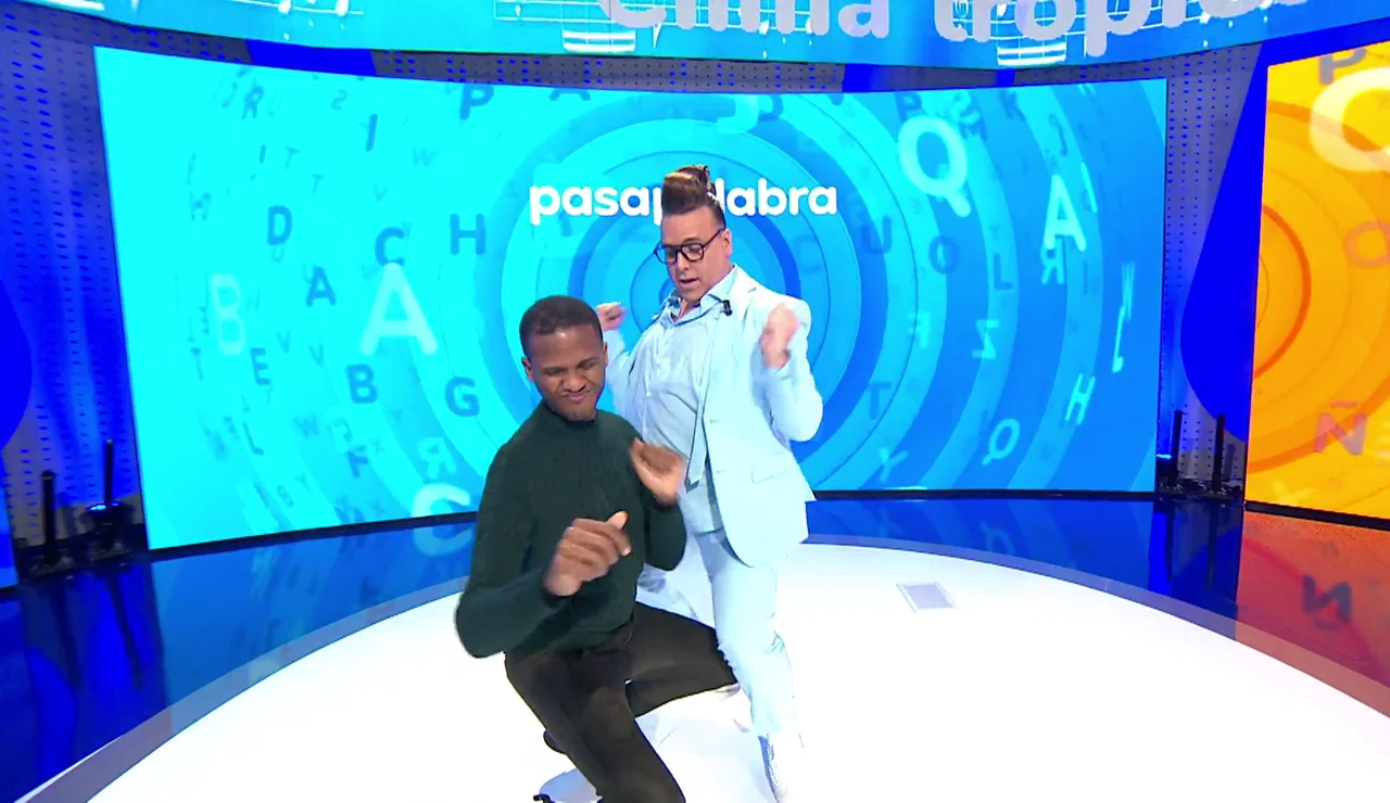 Torito, fuera de control en La Pista: pone ‘Clima tropical’ en el plató con un dominicano