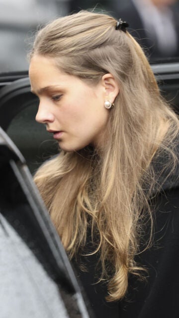 Irene Urdangarin, en el entierro de su tía abuela Irene de Grecia