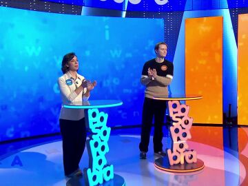 Rosa hace acrobacias en El Rosco, pone el list&oacute;n en 23 aciertos... &iexcl;y deja a Manu en el alambre!