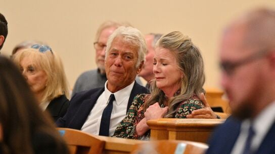 Melissa Gilbert llorando en el juzgado