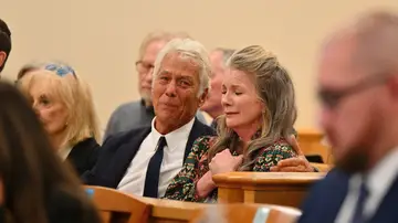 Melissa Gilbert llorando en el juzgado Melissa Gilbert llorando en el juzgado