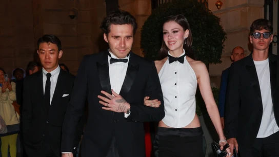 Brooklyn Beckham y Nicola Peltz Brooklyn Beckham y Nicola Peltz