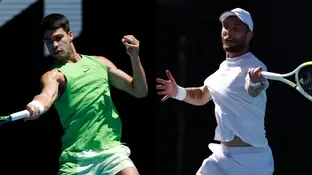 Carlos Alcaraz y Corentin Moutet, en acción en el Open de Australia 2026 Carlos Alcaraz y Corentin Moutet, en acción en el Open de Australia 2026
