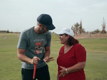 &ldquo;&iexcl;Qu&eacute; buena soy!&rdquo;: el incre&iacute;ble pique de Roberto Leal y Mercedes en su reto de golf