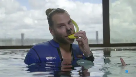 Eduardo Navarrete ante la apnea Eduardo Navarrete ante la apnea