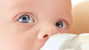 Alerta sanitaria por una leche de fórmula infantil Alerta sanitaria por una leche de fórmula infantil