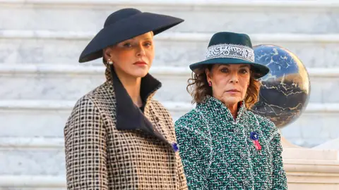 Charlene y Carolina de Mónaco Charlene y Carolina de Mónaco