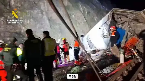 La conversación entre Emergencias y Atocha revela que se tardó 16 minutos en llamar La conversación entre Emergencias y Atocha revela que se tardó 16 minutos en llamar