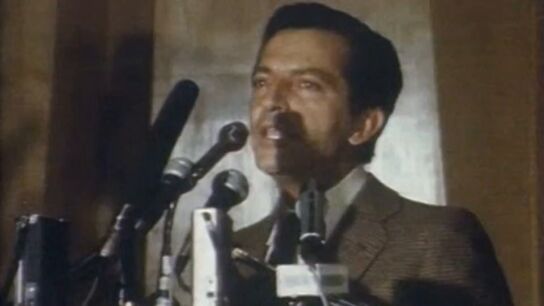 Efem&eacute;rides de hoy 29 de enero de 2026: Adolfo Su&aacute;rez dimite