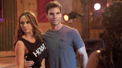 Colin Egglesfield y Jennifer Love Hewitt en The Client List