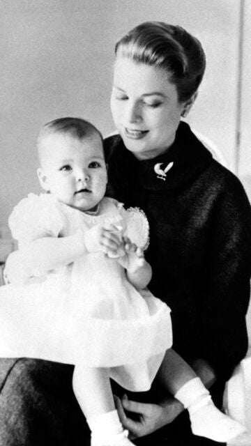 Grace Kelly y Carolina de Mónaco