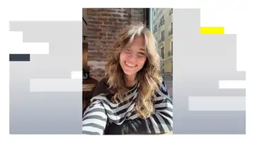 Una influencer española sufre en un directo el acoso de un hombre que la llevaría siguiendo desde hace meses: "Me estás tocando los cojones" Una influencer española sufre en un directo el acoso de un hombre que la llevaría siguiendo desde hace meses: "Me estás tocando los cojones"