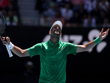 Novak Djokovic, en su partido de segunda ronda del Open de Australia ante Francesco Maestrelli
