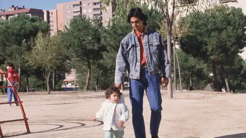 Antonio Flores y su hija Antonio Flores y su hija