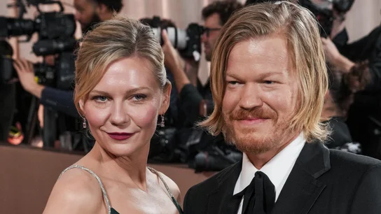 Kirsten Dunst y Jesse Plemons Kirsten Dunst y Jesse Plemons