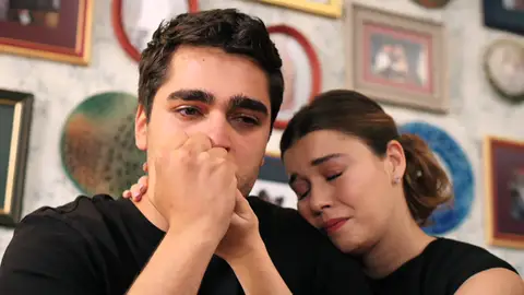 “Lo lamentaré siempre”: Ferit se rompe con Seyran y ruega volver a ver a Orhan “Lo lamentaré siempre”: Ferit se rompe con Seyran y ruega volver a ver a Orhan