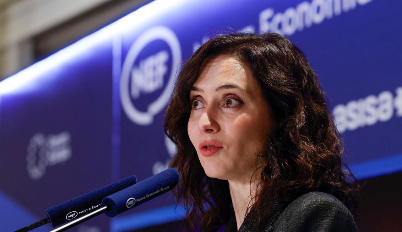  La presidenta de la Comunidad de Madrid, Isabel D&iacute;az Ayuso durante el desayuno informativo celebrado este lunes en Madrid