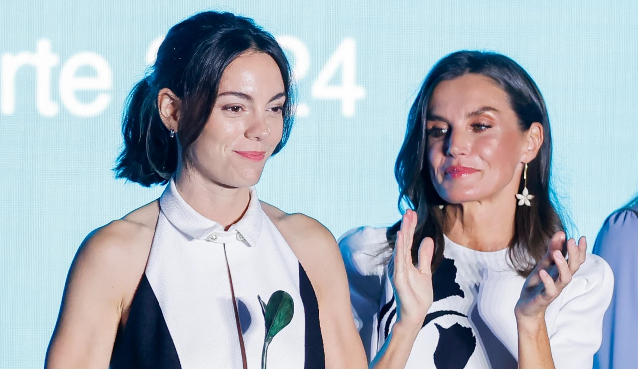 Victoria Luengo con la Reina Letizia en los Premios Princesa de Girona 2024