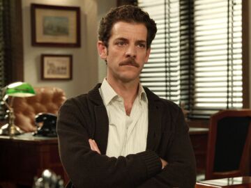 Luis propone la creaci&oacute;n de un nuevo perfume exclusivo, pero Gabriel se niega en rotundo