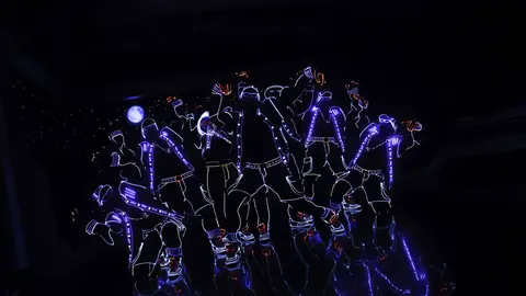 Marron trae a El Hormiguero un espectáculo único: Light Balance y su espectacular show artístico Marron trae a El Hormiguero un espectáculo único: Light Balance y su espectacular show artístico