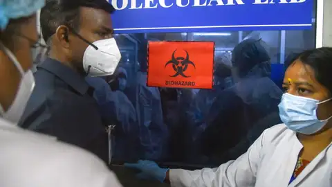 Un laboratorio que investiga virus en la localidad india de Chennai Un laboratorio que investiga virus en la localidad india de Chennai