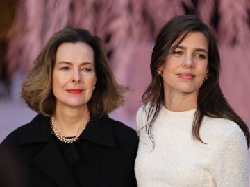 Carlota Casiraghi y su ex suegra, Carole Bouquet