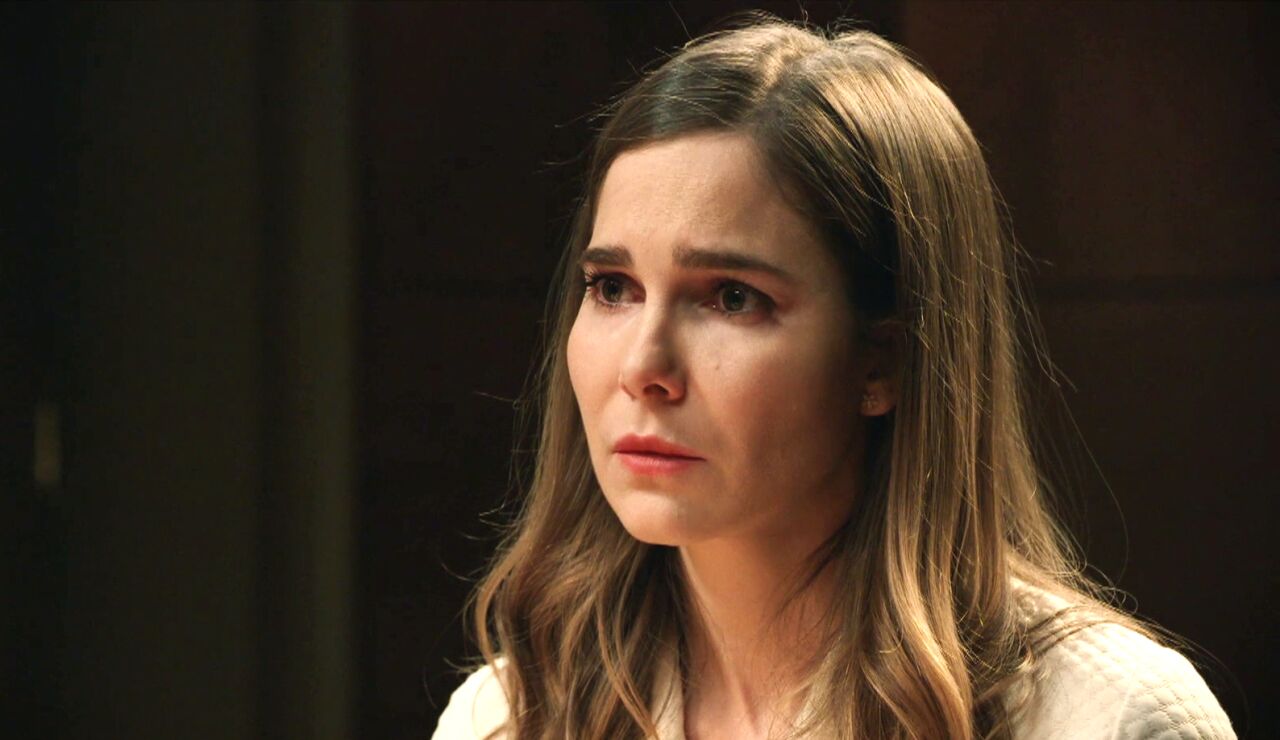 Andr&eacute;s le confiesa a Bego&ntilde;a que Gabriel y Mar&iacute;a son amantes: &ldquo;Si les denunciamos, por fin seremos libres&rdquo;