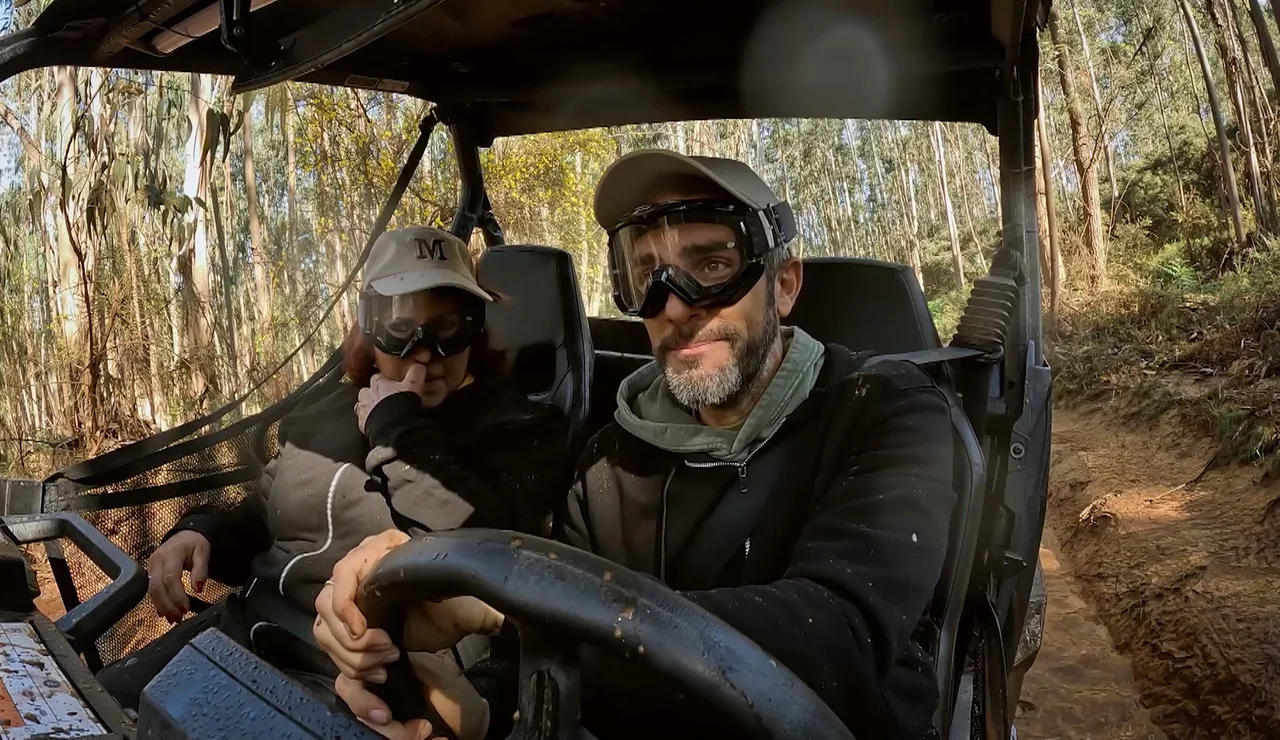 Roberto Leal y Mercedes sufren un accidente en buggy: “¡Me quieres quitar del medio!”