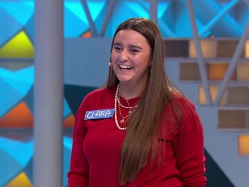 Clara resuelve el Panel Final y gana casi 4.000 euros en La ruleta de la suerte