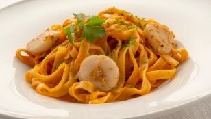 Tallarines con vieiras