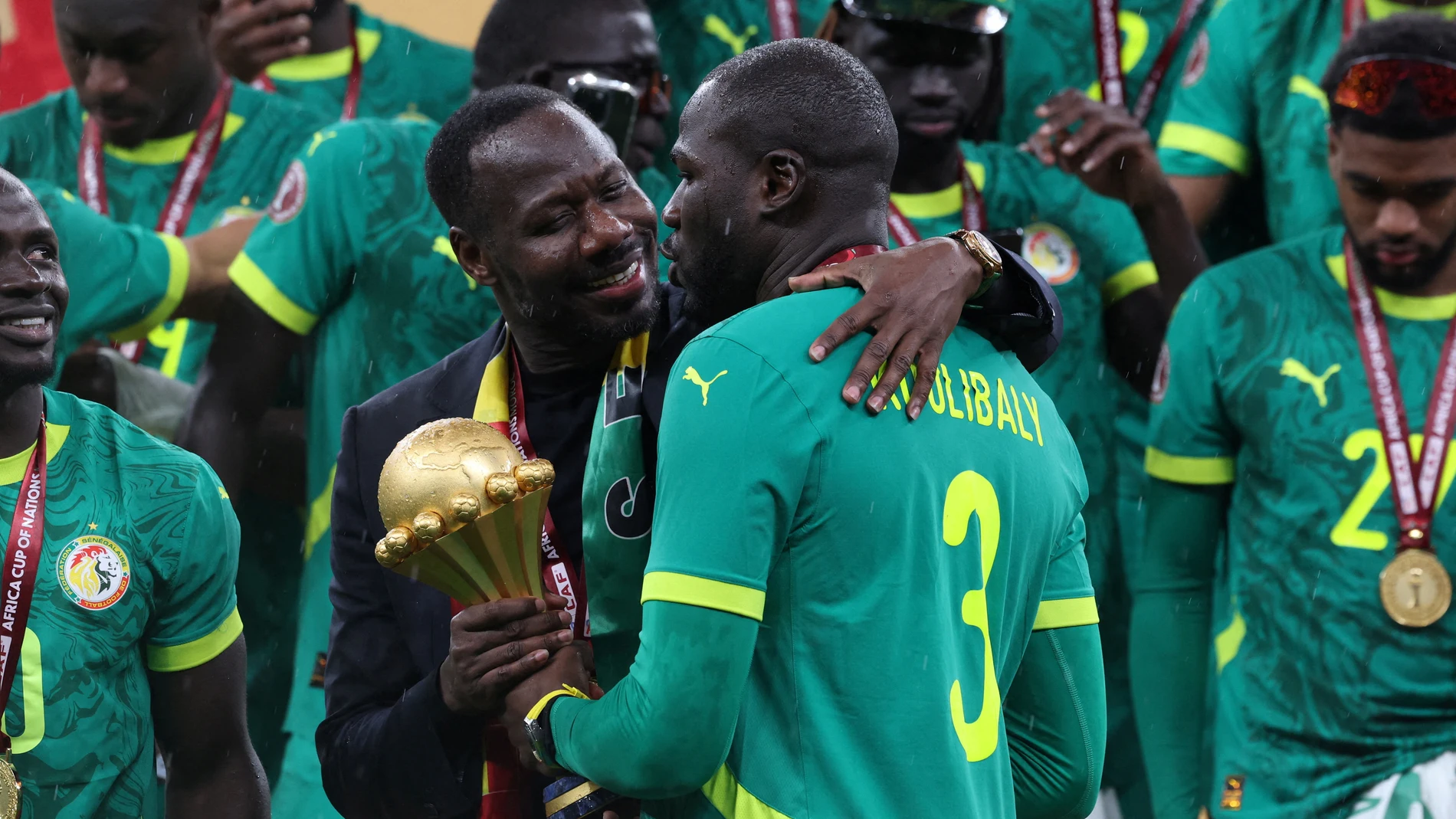 El equipo de Senegal celebra el título de la Copa África El equipo de Senegal celebra el título de la Copa África